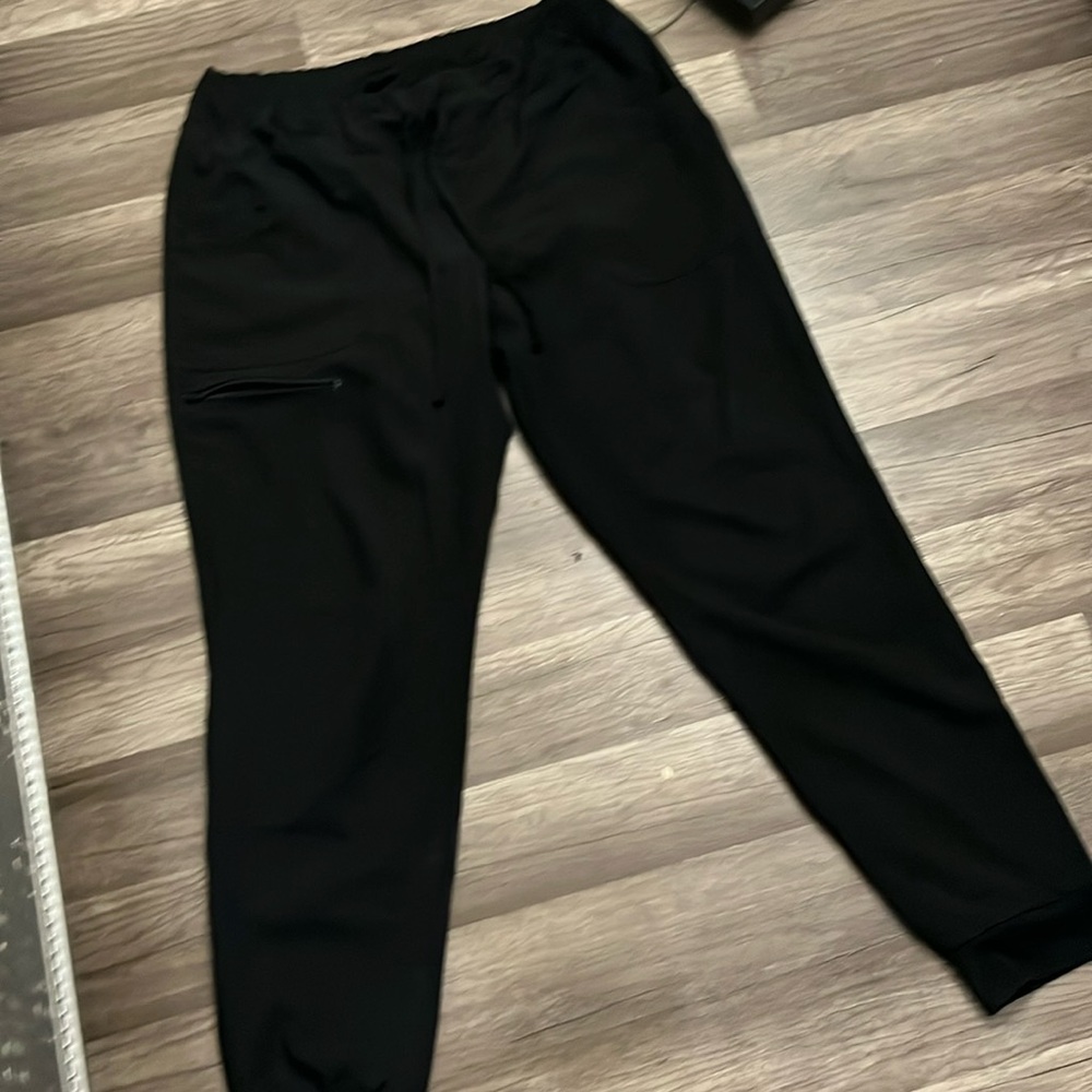 Women scrub pants